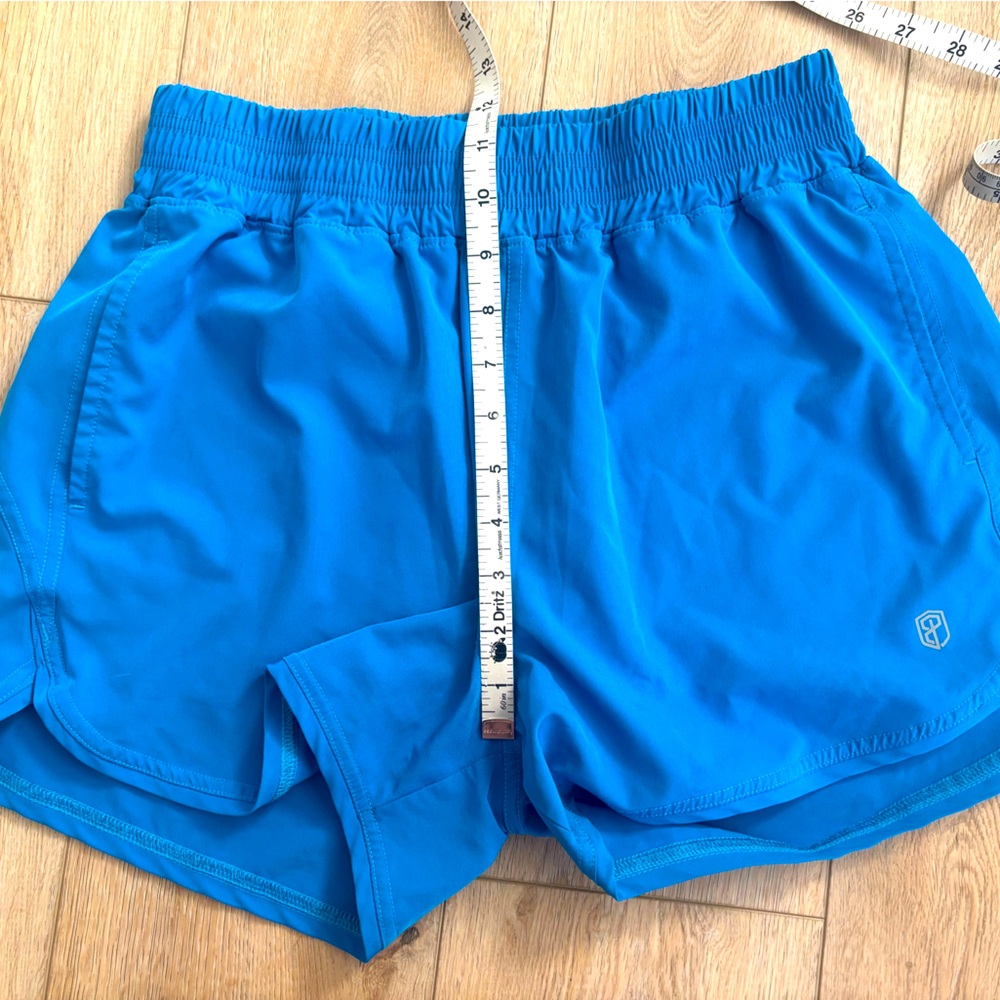 Born Primitive Blue Lined Shorts STRETCHY Size M
